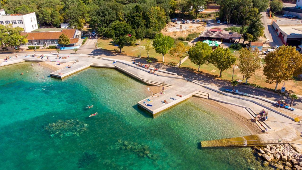 Apartmani Totic Malinska Bagian luar foto