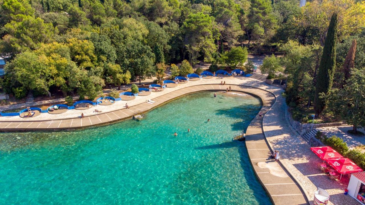 Apartmani Totic Malinska Bagian luar foto