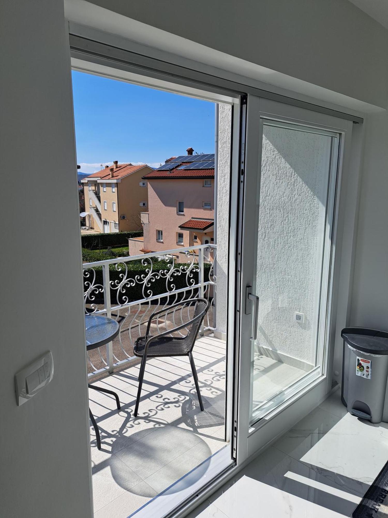 Apartmani Totic Malinska Bagian luar foto