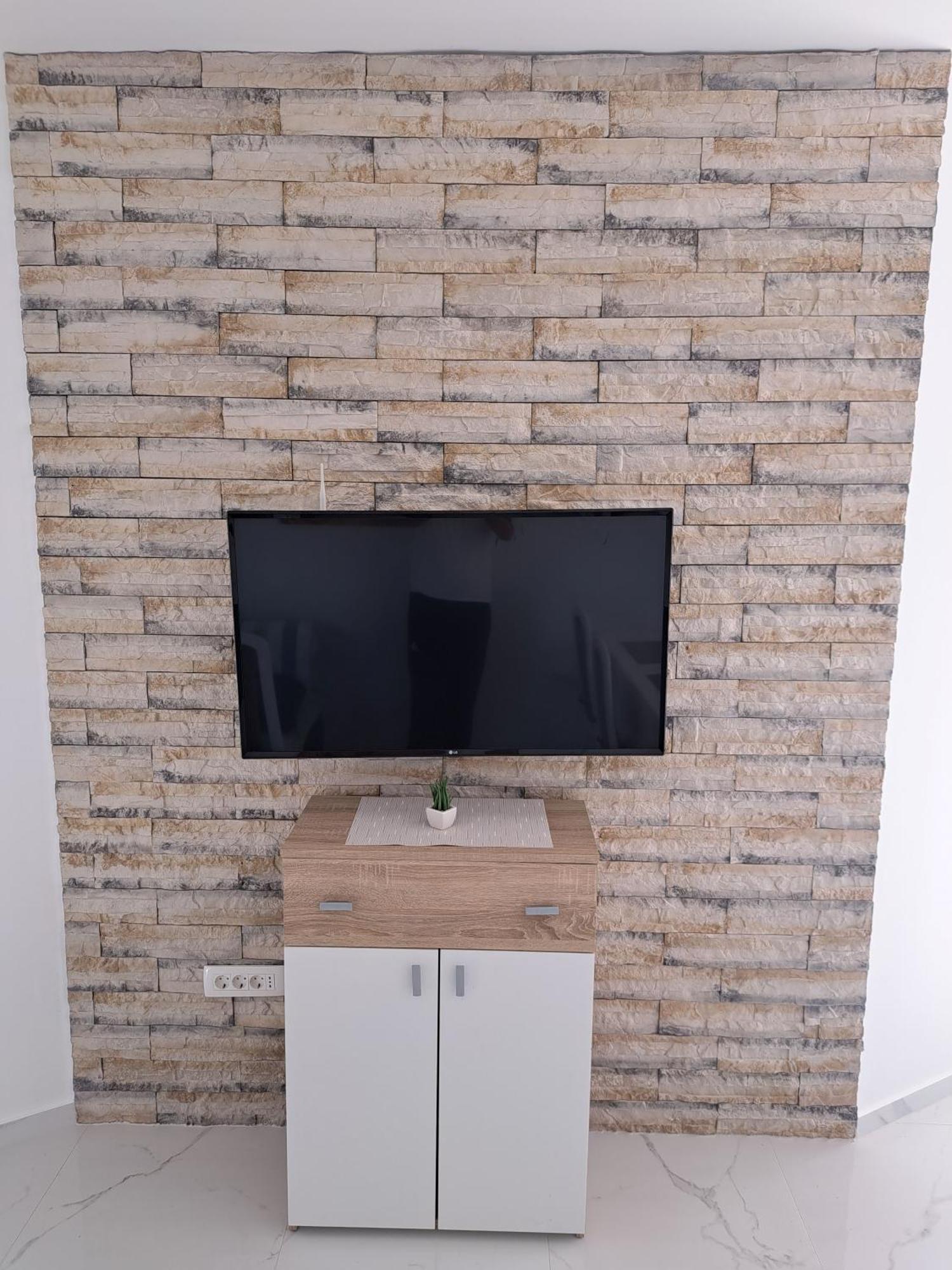 Apartmani Totic Malinska Bagian luar foto