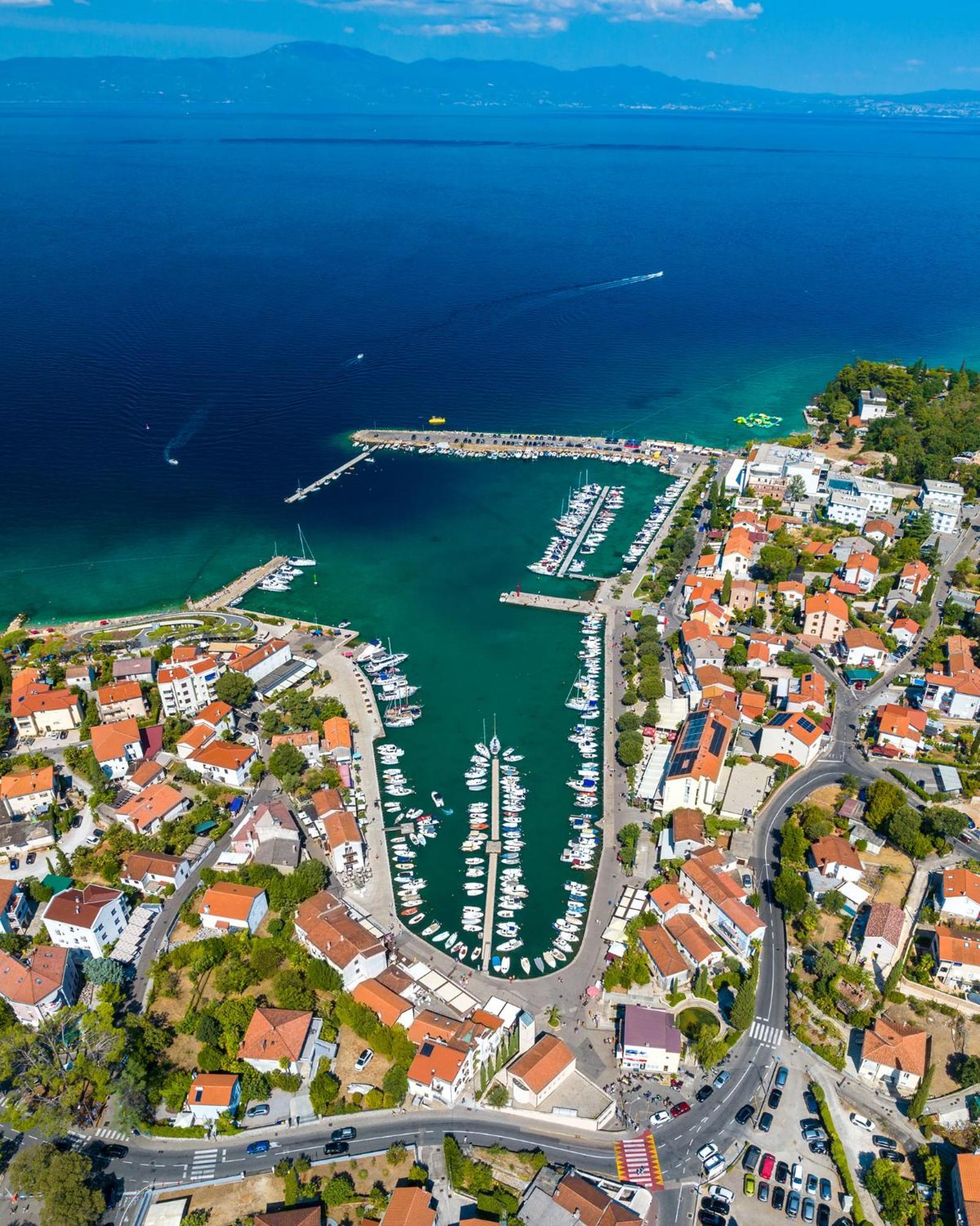 Apartmani Totic Malinska Bagian luar foto